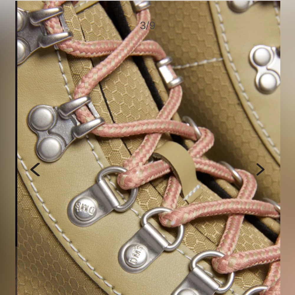 Brand New Dr. Martens Combs Women Poly & Leather Pale Olive Lace-Up Boots, Sz 7 - Picture 4 of 9